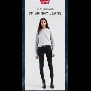 Levi’s 711 Skinny